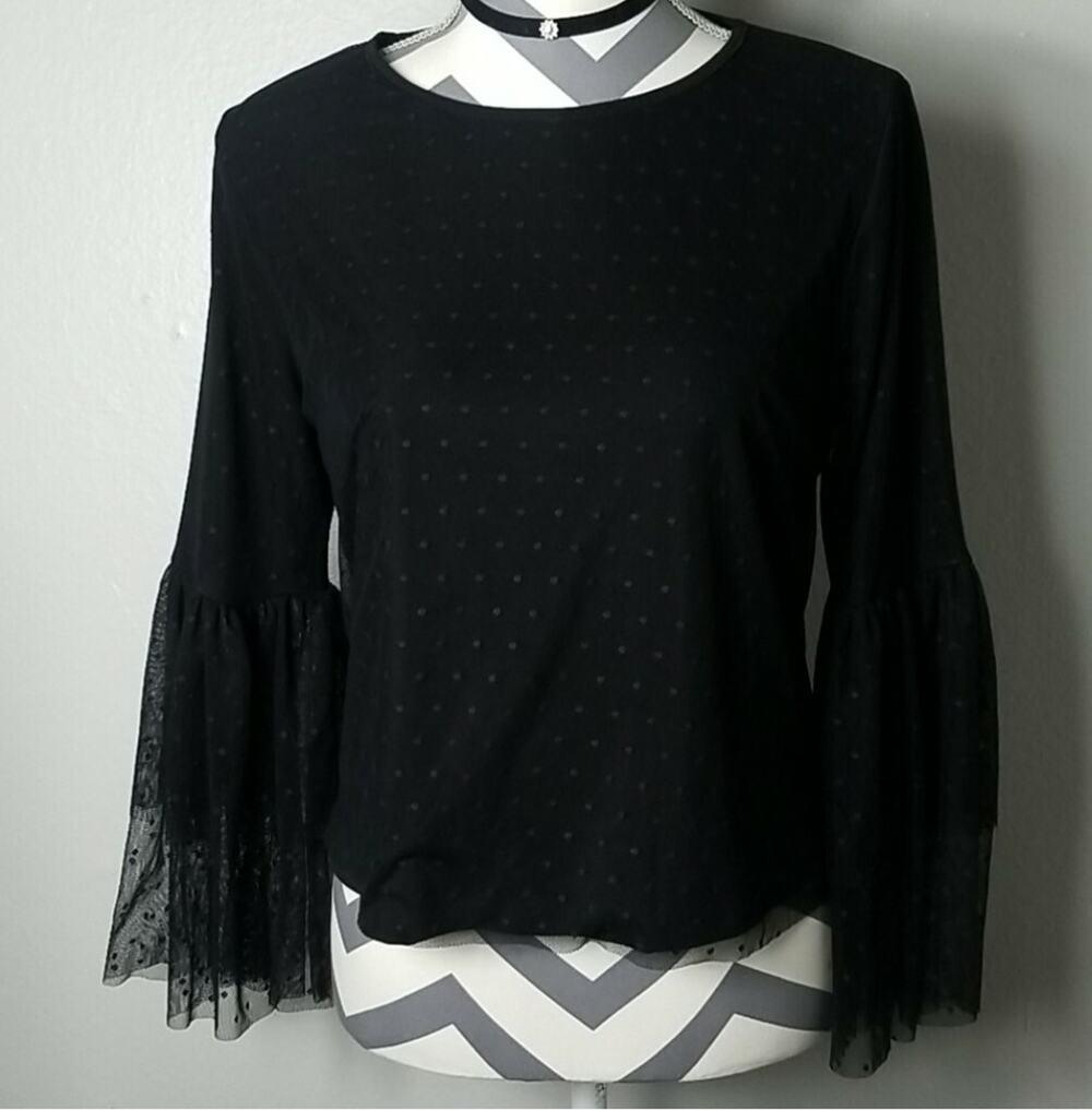 Pebble & Stone S Top Black Polka Dot Mesh Layer cropped Flare Sleeve goth dark
